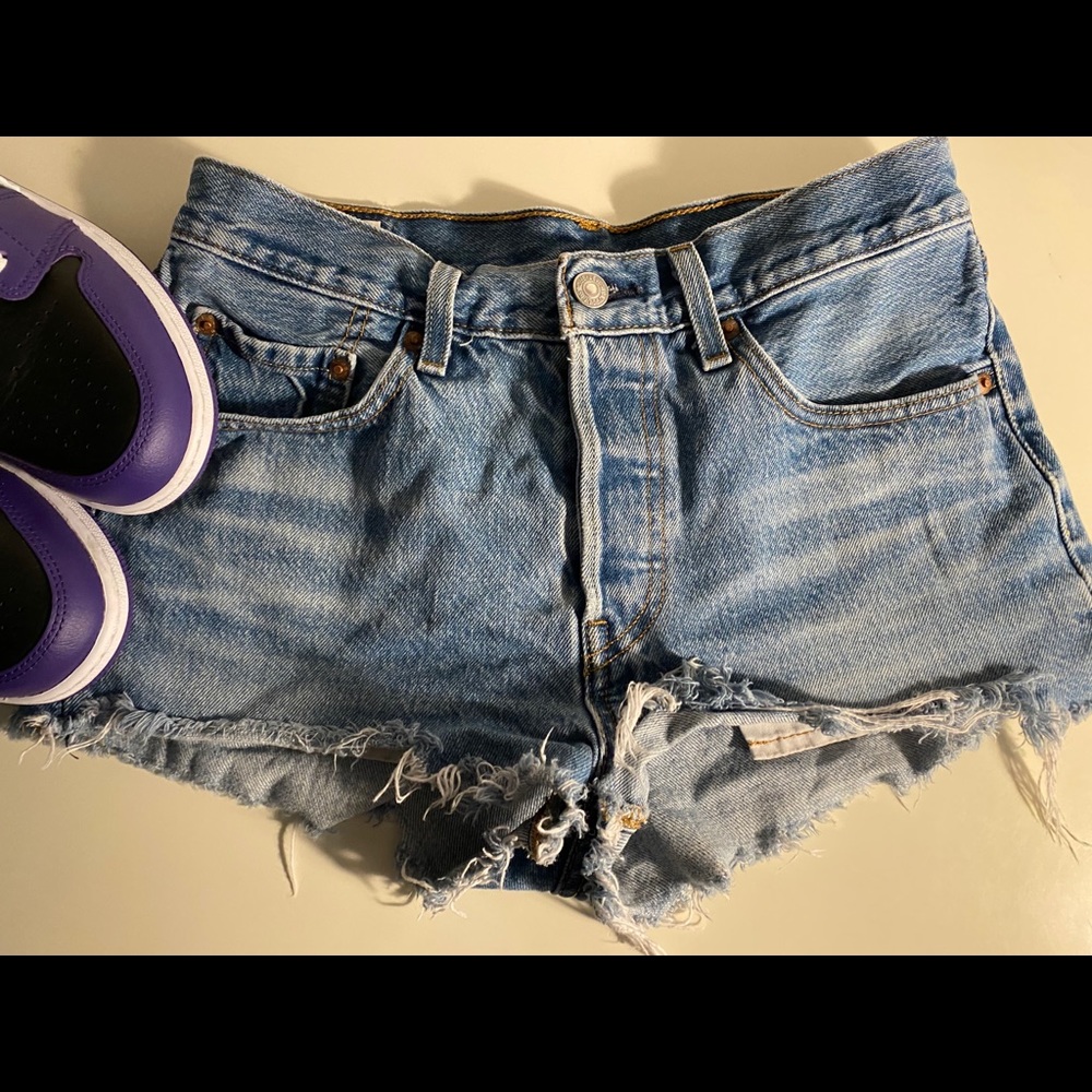 Levi Shorts